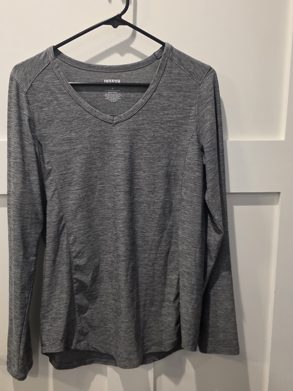 Duluth Trading Womens Long Sleeve Heather Gray V Neck Tee Shirt Small